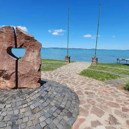 In Zamardi/balaton 20318 *
