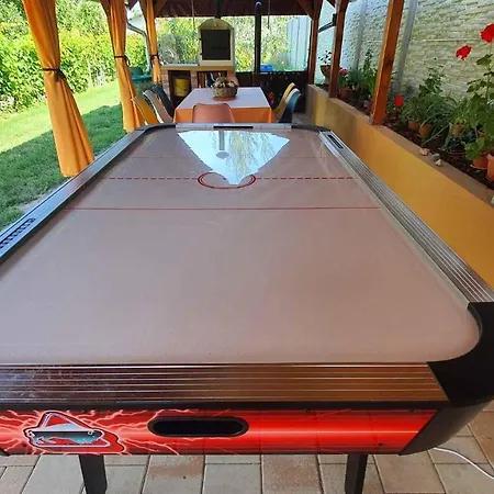 In - Balaton 20318 Zamárdi