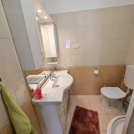 In - Balaton 20318 Zamárdi